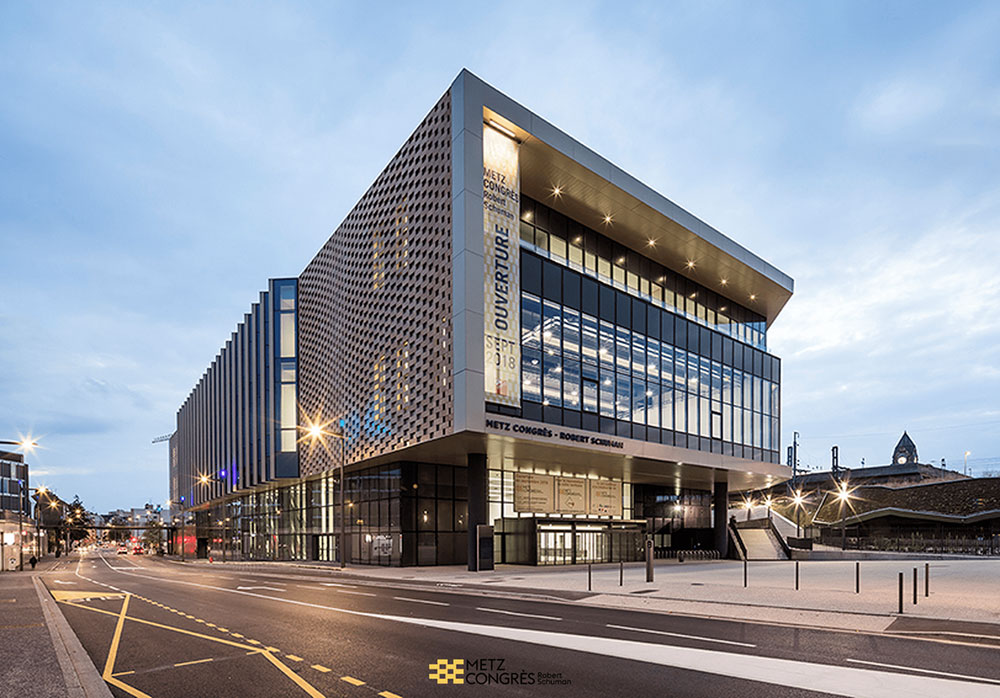 Façade du Palais des Congrès Robert Schuman à Metz